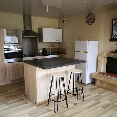 Maison Les Vieilles Cours Blosville Εξωτερικό φωτογραφία