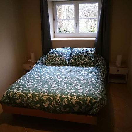 Maison Les Vieilles Cours Blosville Εξωτερικό φωτογραφία